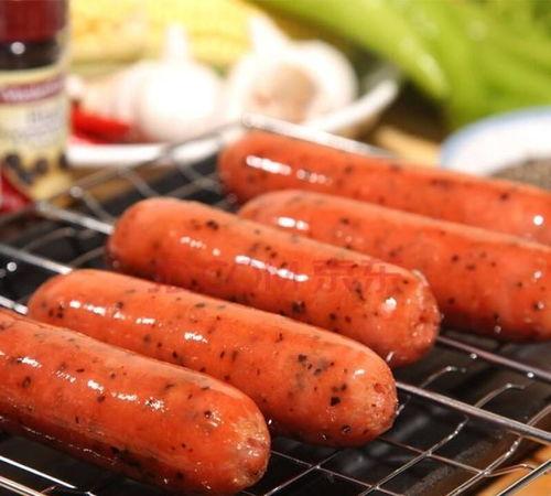 吃瓜吃烤肠,吃瓜配烤肠，畅享美味时光