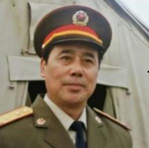 男明星红军图片,男明星的英勇瞬间