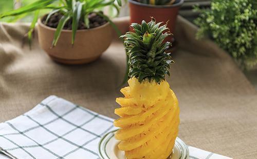 减肥吃哈密瓜还是吃菠萝,减肥饮食中的天然选择对比